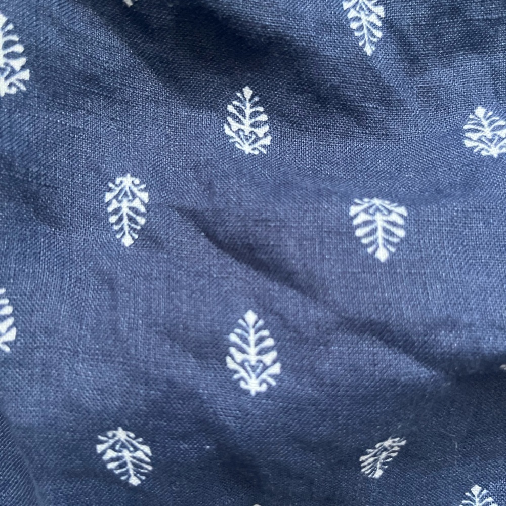 The White Company 100% Linen Navy White Leaf Short Sleeve Top Size 10 Spring - Picture 3 of 8